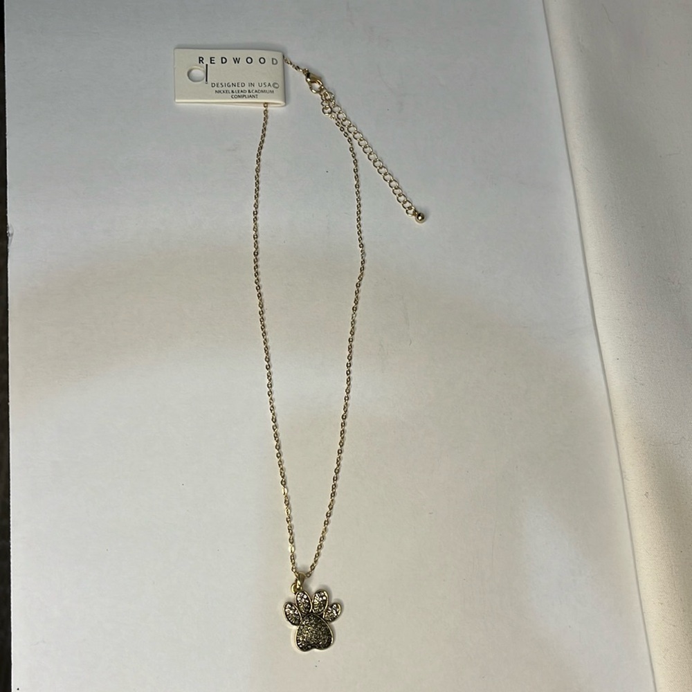Dog Lover Paw pendant necklace - Picture 4 of 4